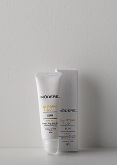 モデーア　リップクリームＵＶ　[SPF15] イメージ