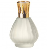 フルール・スノウ